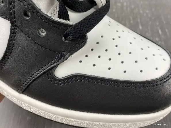 HYPE (2023) High Black BQ4422-001 White Jordan 85 1 Retro 0328